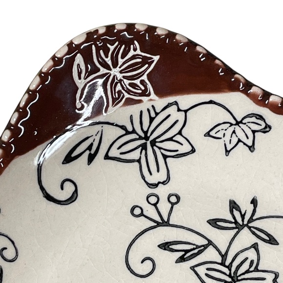 TEMPTATIONS Floral Lace soup / salad bowl, plate and spoon 24 oz - Picture 11 of 14